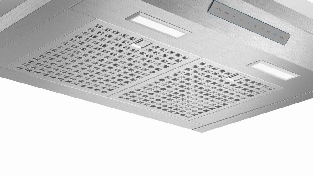 Thermador HMCB30WS 30-Inch Masterpiece Pyramid Chimney Wall Hood With 600 Cfm