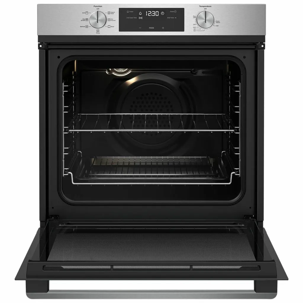 Westinghouse WVE615SC 60cm Single Electric Oven