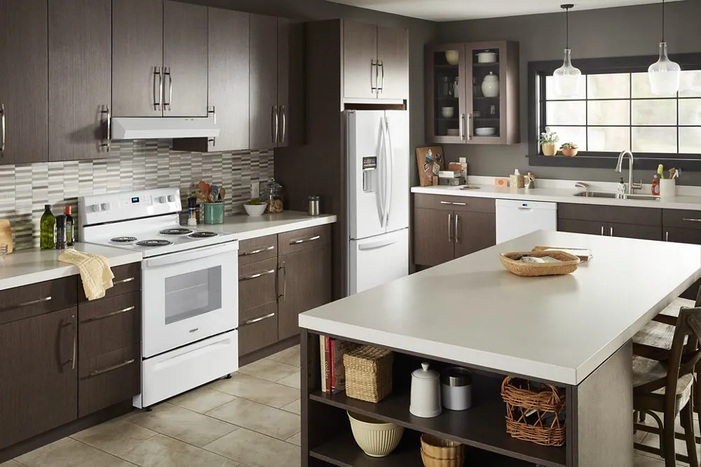 Whirlpool WFC315S0JW 4.8 Cu. Ft. Whirlpool Electric Range With Keep Warm Setting