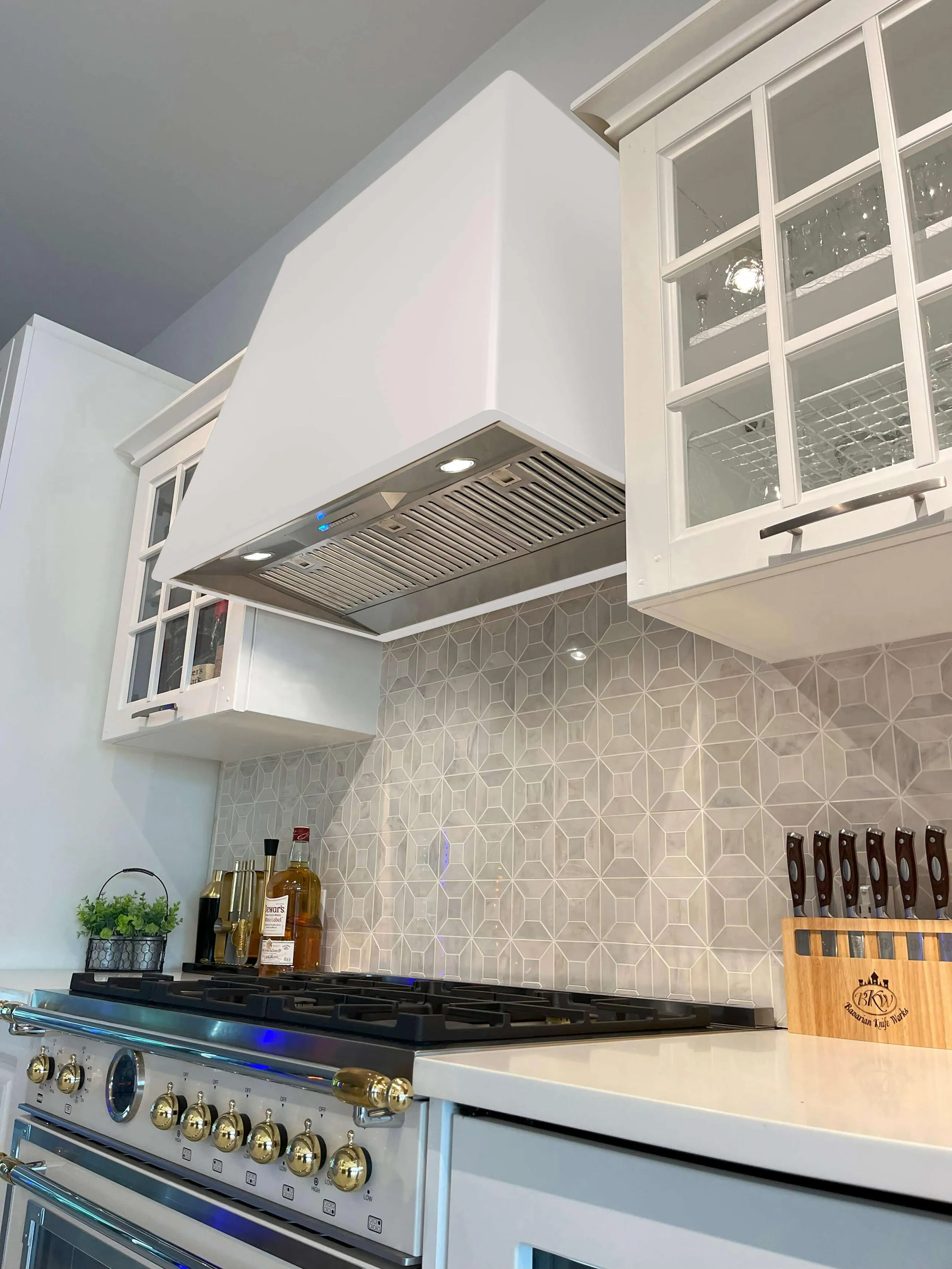 Xo Appliance XOVD148MW Xo 48In Designer Hood Matte White